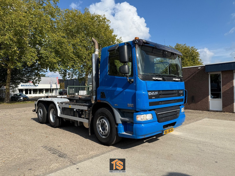 DAF FAN CF75 310 - AUTOMATIC - E4 - NL TOP TRUCK - TUV 2/26 - מוביל מכולות/ משאית החלפת גוף: תמונה 2 DAF FAN CF75 310 - AUTOMATIC - E4 - NL TOP TRUCK - TUV 2/26 - מוביל מכולות/ משאית החלפת גוף: תמונה 2