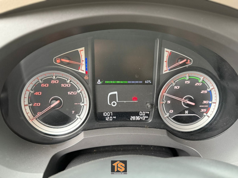 DAF LF 290 KOFFER - 19 TON - EURO 6 D - TOP!! - משאית תיבה: תמונה 4 DAF LF 290 KOFFER - 19 TON - EURO 6 D - TOP!! - משאית תיבה: תמונה 4