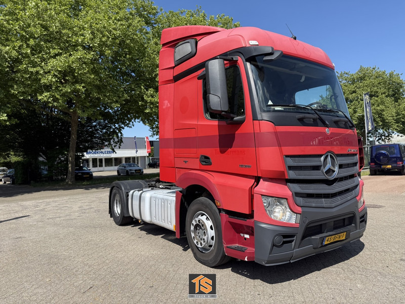 Mercedes-Benz ACTROS 19.36 - AUTOMATIC - NL TOP TRUCK - TUV 1/26 - יחידת טרקטור: תמונה 2 Mercedes-Benz ACTROS 19.36 - AUTOMATIC - NL TOP TRUCK - TUV 1/26 - יחידת טרקטור: תמונה 2