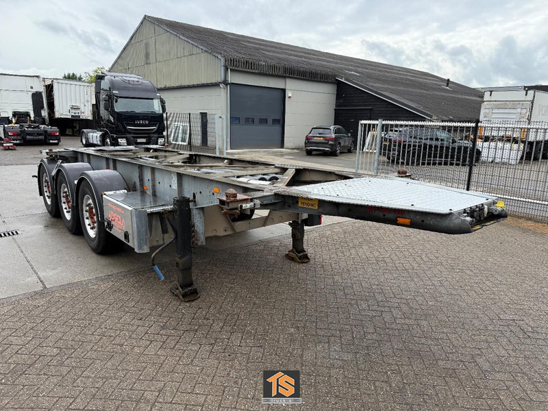 Van Hool 3B2013 20FT - ADR - MERCEDES AXLE - DRUM BRAKE - NL TOP TRAILER - 3x AVAILABLE! - סמיטריילר מוביל מכולות/ החלפת גוף: תמונה 4 Van Hool 3B2013 20FT - ADR - MERCEDES AXLE - DRUM BRAKE - NL TOP TRAILER - 3x AVAILABLE! - סמיטריילר מוביל מכולות/ החלפת גוף: תמונה 4