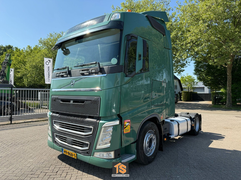 Volvo FH 460 - 2 TANKS - NL TOP TRUCK - TUV 9/25 - יחידת טרקטור: תמונה 1 Volvo FH 460 - 2 TANKS - NL TOP TRUCK - TUV 9/25 - יחידת טרקטור: תמונה 1