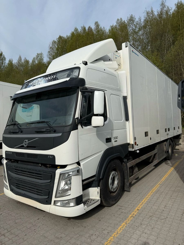Volvo FM330 / Carrier Supra 850 nordic - משאית קירור: תמונה 3 Volvo FM330 / Carrier Supra 850 nordic - משאית קירור: תמונה 3