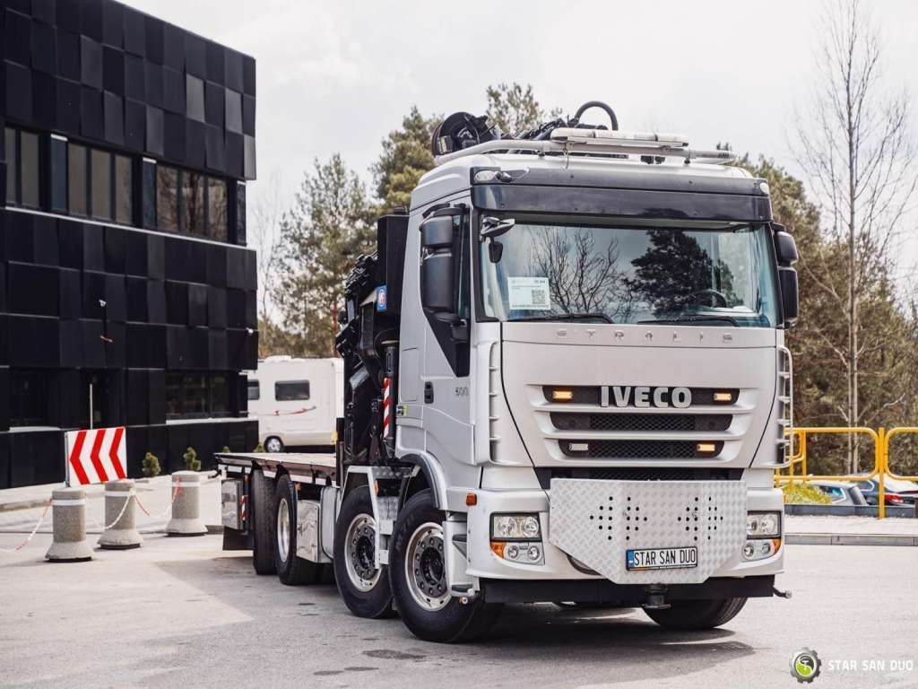 Iveco STRALIS AS320S50Y 8x2 HMF 8520-0K6 FLY JIB Winc - משאית מנוף: תמונה 4 Iveco STRALIS AS320S50Y 8x2 HMF 8520-0K6 FLY JIB Winc - משאית מנוף: תמונה 4