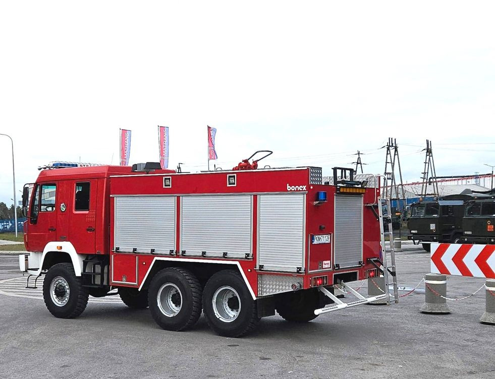 הַחכָּרָה MAN 6x6 STAR Firetruck Feuerwehr  MAN 6x6 STAR Firetruck Feuerwehr: תמונה 9