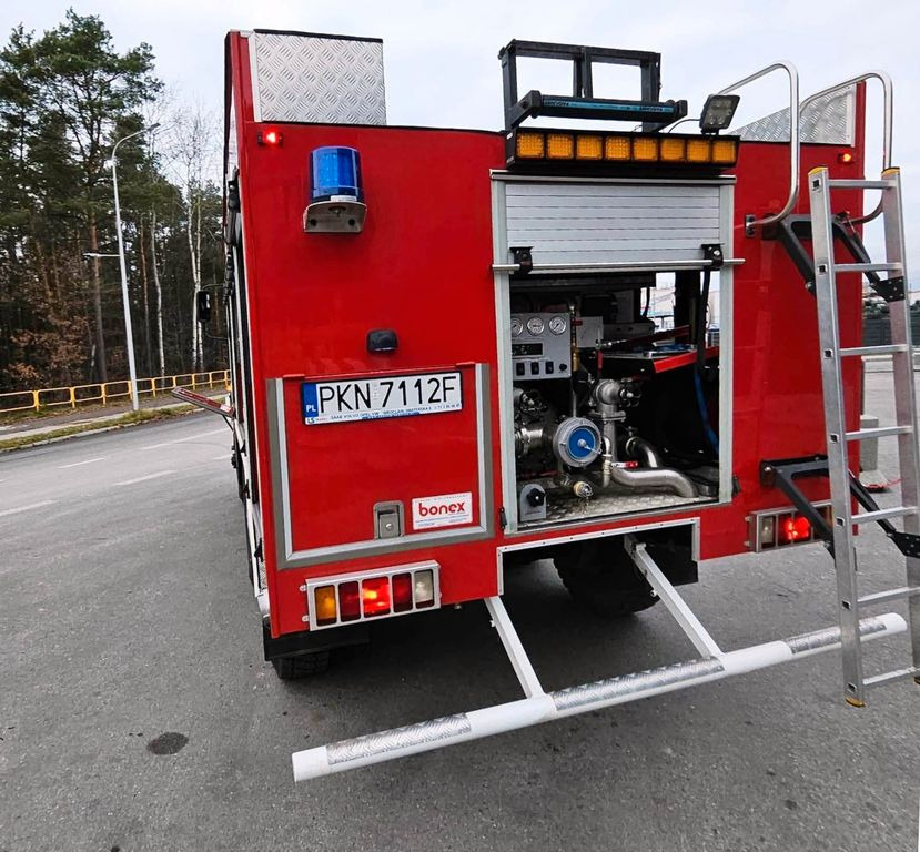 הַחכָּרָה MAN 6x6 STAR Firetruck Feuerwehr  MAN 6x6 STAR Firetruck Feuerwehr: תמונה 11