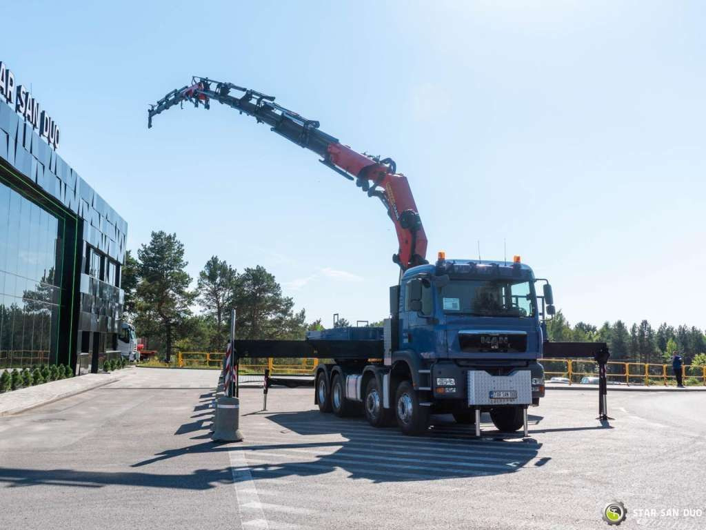 MAN TGA 35.440 8X6H PALFINGER 60002 Semi-trailer - משאית מנוף: תמונה 2 MAN TGA 35.440 8X6H PALFINGER 60002 Semi-trailer - משאית מנוף: תמונה 2