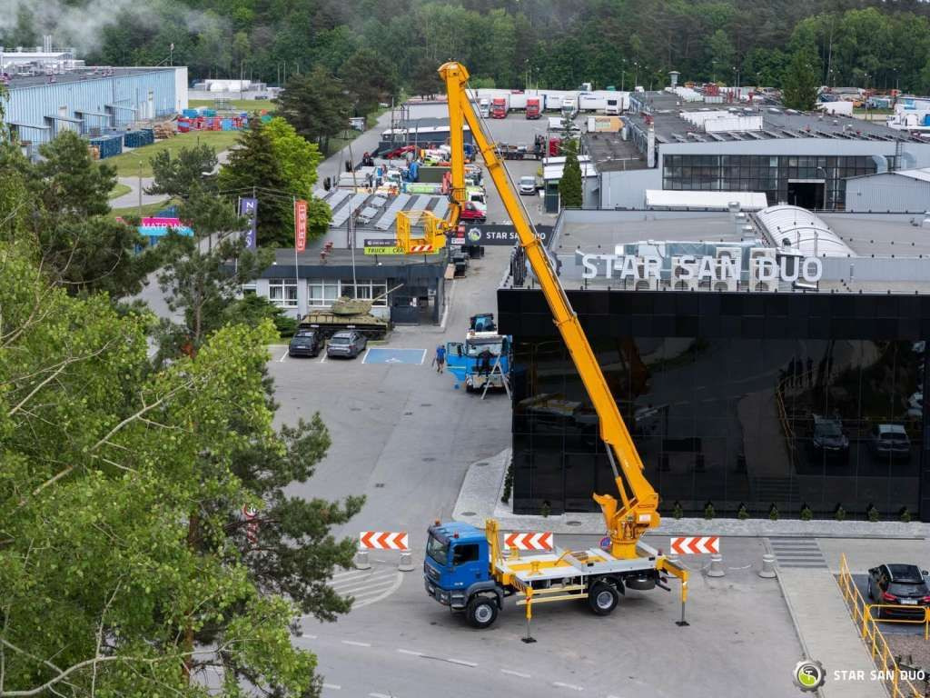 MAN TGM 18.330 4x4 MULTITEL J335 Truck Mounted Lift - פלטפורמה אווירית מותקנת על משאית: תמונה 1 MAN TGM 18.330 4x4 MULTITEL J335 Truck Mounted Lift - פלטפורמה אווירית מותקנת על משאית: תמונה 1