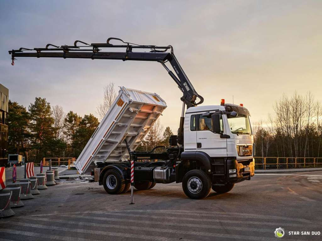 MAN TGS 18.360 4x4 HIAB 144 E-4 Crane Kipper MAN TGS 18.360 4x4 HIAB 144 E-4 Crane Kipper - מזהיר: תמונה 3 MAN TGS 18.360 4x4 HIAB 144 E-4 Crane Kipper MAN TGS 18.360 4x4 HIAB 144 E-4 Crane Kipper - מזהיר: תמונה 3
