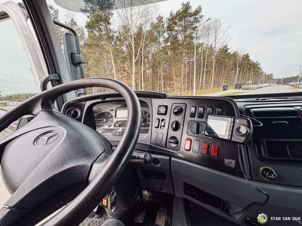 הַחכָּרָה Mercedes-Benz 1529 4x4 Atego Lift Palfinger Wumag WT 230 Mercedes-Benz 1529 4x4 Atego Lift Palfinger Wumag WT 230: תמונה 19 הַחכָּרָה Mercedes-Benz 1529 4x4 Atego Lift Palfinger Wumag WT 230 Mercedes-Benz 1529 4x4 Atego Lift Palfinger Wumag WT 230: תמונה 19