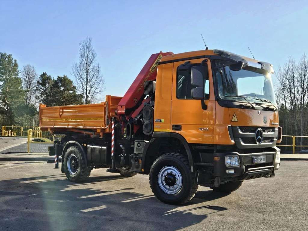 Mercedes-Benz ACTROS 1841 4x4 PALFINGER PK 22002 CRANE KIPER - משאית מנוף, מזהיר: תמונה 4 Mercedes-Benz ACTROS 1841 4x4 PALFINGER PK 22002 CRANE KIPER - משאית מנוף, מזהיר: תמונה 4