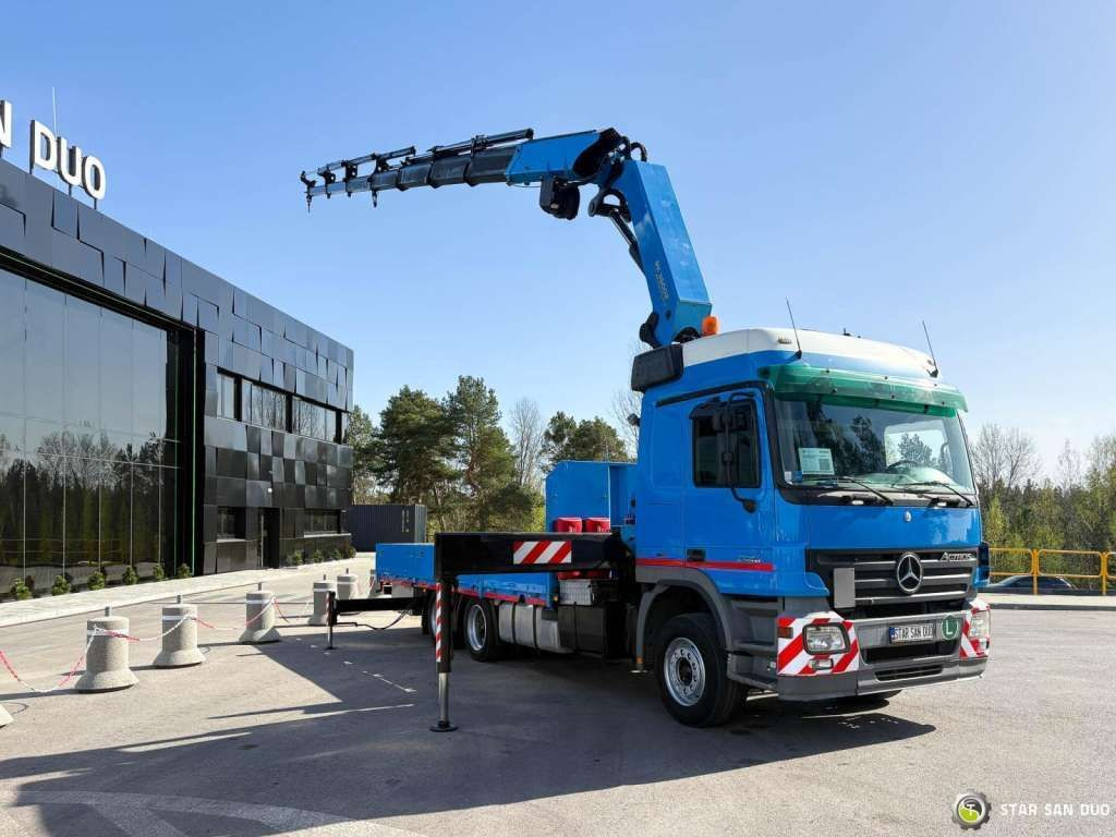 Mercedes-Benz ACTROS 2646L 6x4 PALFINGER 36002 Euro 5 Winch - משאית מנוף: תמונה 2 Mercedes-Benz ACTROS 2646L 6x4 PALFINGER 36002 Euro 5 Winch - משאית מנוף: תמונה 2