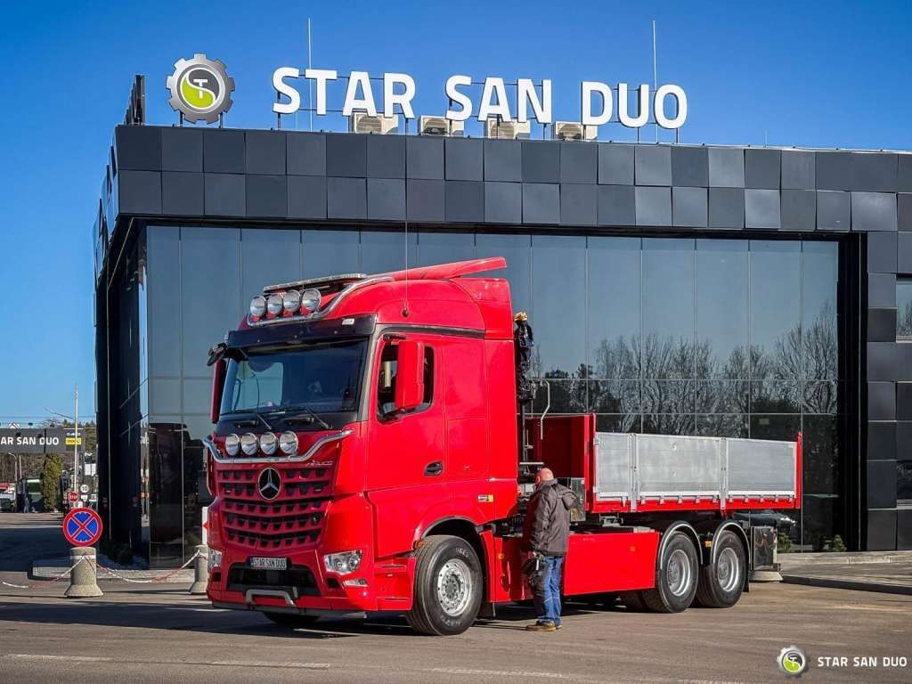 הַחכָּרָה  Mercedes-Benz  AROCS 3358L 6x4 HIAB 192X-HIPRO E-6 Crane Kippe Mercedes-Benz  AROCS 3358L 6x4 HIAB 192X-HIPRO E-6 Crane Kippe: תמונה 10