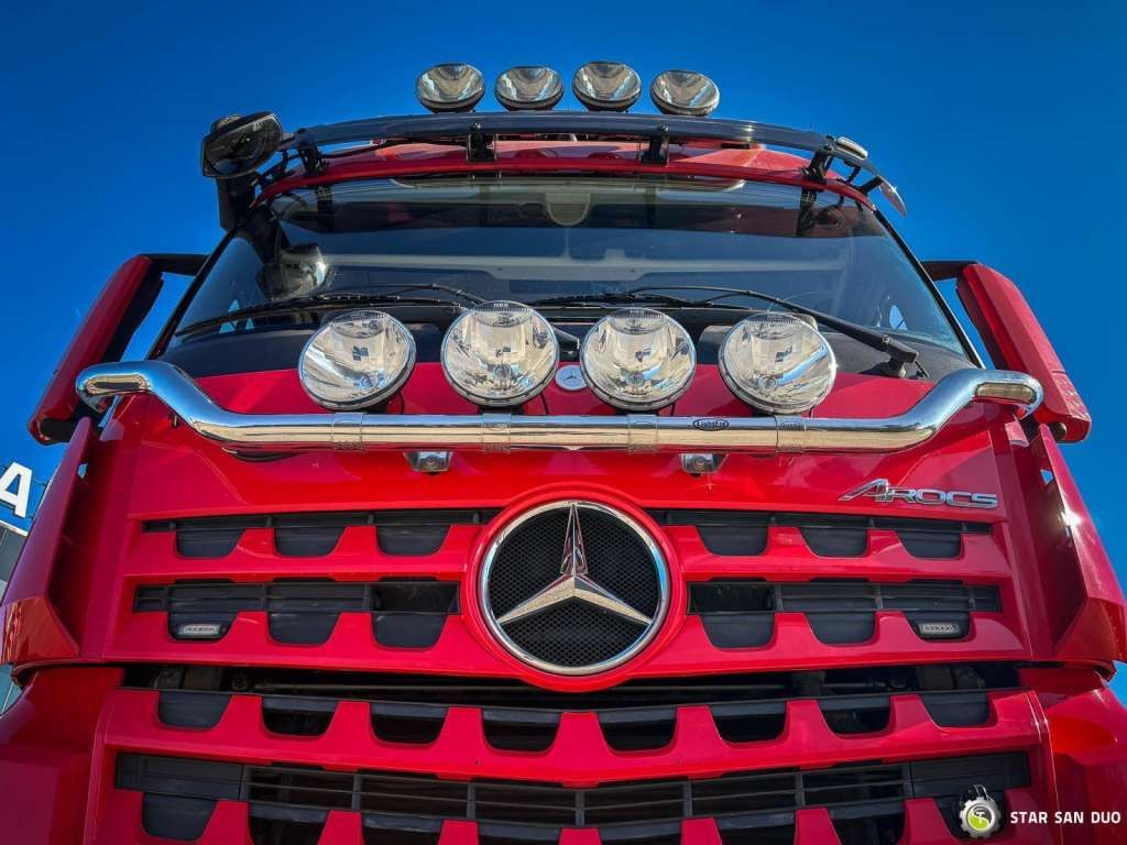 הַחכָּרָה  Mercedes-Benz  AROCS 3358L 6x4 HIAB 192X-HIPRO E-6 Crane Kippe Mercedes-Benz  AROCS 3358L 6x4 HIAB 192X-HIPRO E-6 Crane Kippe: תמונה 6