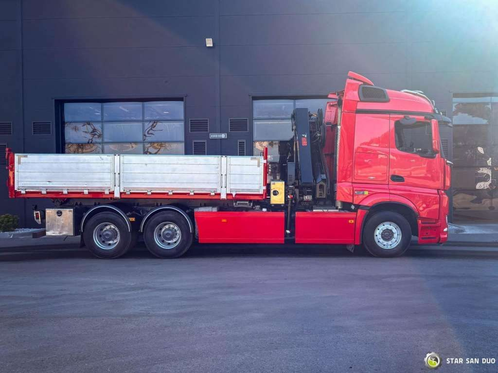 Mercedes-Benz AROCS 3358L 6x4 HIAB 192X-HIPRO E-6 Crane Kippe - מזהיר: תמונה 2 Mercedes-Benz AROCS 3358L 6x4 HIAB 192X-HIPRO E-6 Crane Kippe - מזהיר: תמונה 2
