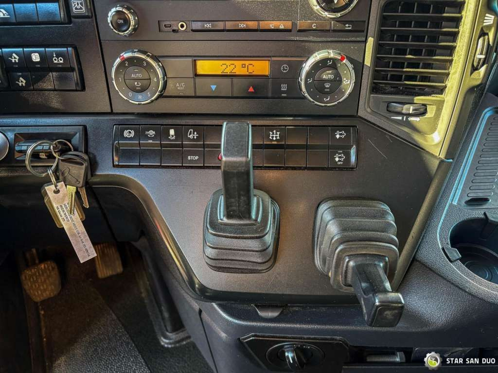 חָדָשׁ מזהיר Mercedes-Benz  AROCS 3358L 6x4 HIAB 192X-HIPRO E-6 Crane Kippe: תמונה 26 חָדָשׁ מזהיר Mercedes-Benz  AROCS 3358L 6x4 HIAB 192X-HIPRO E-6 Crane Kippe: תמונה 26