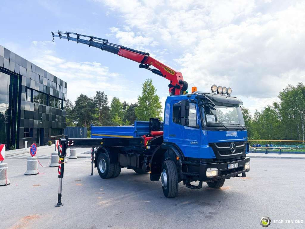 Mercedes-Benz AXOR 1833 4x4 Palfinger PK 22002 EH Crane Winch - משאית מנוף: תמונה 2 Mercedes-Benz AXOR 1833 4x4 Palfinger PK 22002 EH Crane Winch - משאית מנוף: תמונה 2