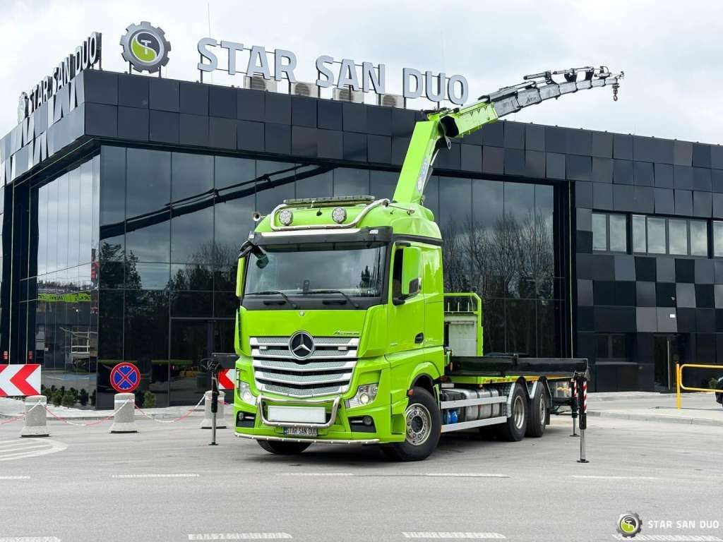 Mercedes-Benz Actros 6x2 HMF 3220 K7 Crane Mercedes-Benz Actros 6x2 HMF 3220 K7 Crane - משאית מנוף, משאית צד נופל/ שטוחה: תמונה 1 Mercedes-Benz Actros 6x2 HMF 3220 K7 Crane Mercedes-Benz Actros 6x2 HMF 3220 K7 Crane - משאית מנוף, משאית צד נופל/ שטוחה: תמונה 1