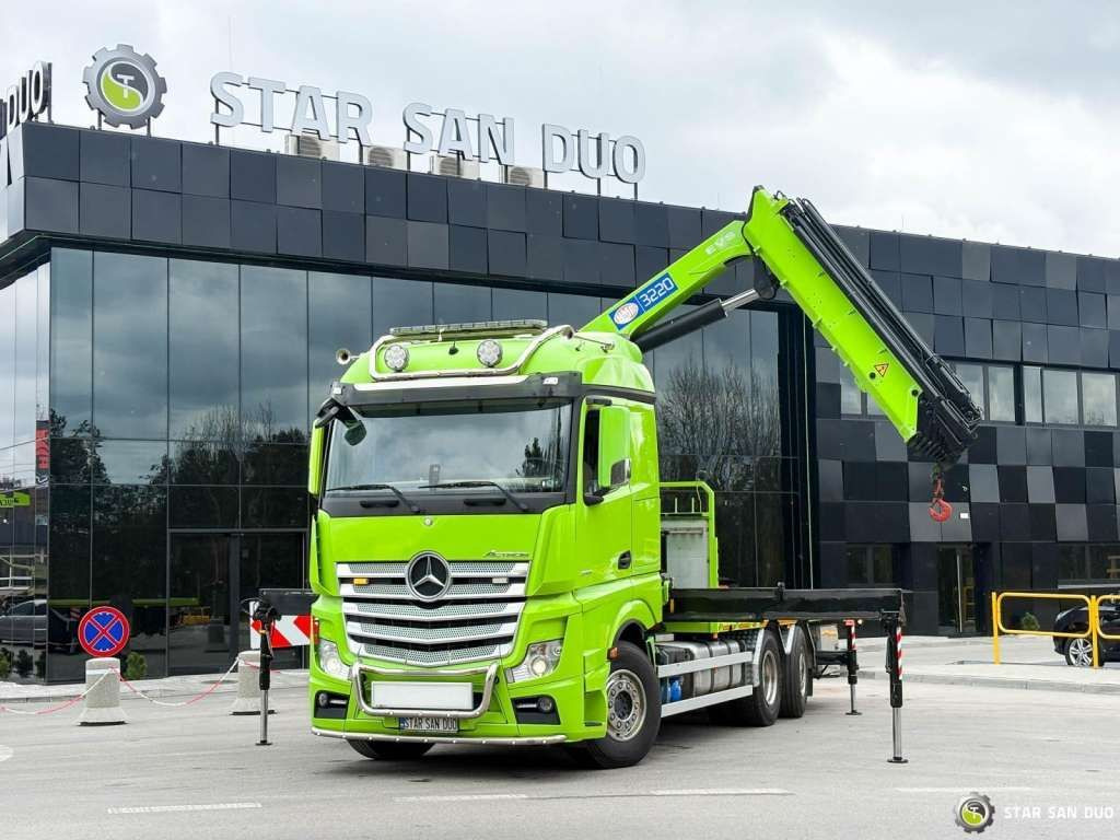 Mercedes-Benz Actros 6x2 HMF 3220 K7 Crane Mercedes-Benz Actros 6x2 HMF 3220 K7 Crane - משאית מנוף, משאית צד נופל/ שטוחה: תמונה 5 Mercedes-Benz Actros 6x2 HMF 3220 K7 Crane Mercedes-Benz Actros 6x2 HMF 3220 K7 Crane - משאית מנוף, משאית צד נופל/ שטוחה: תמונה 5