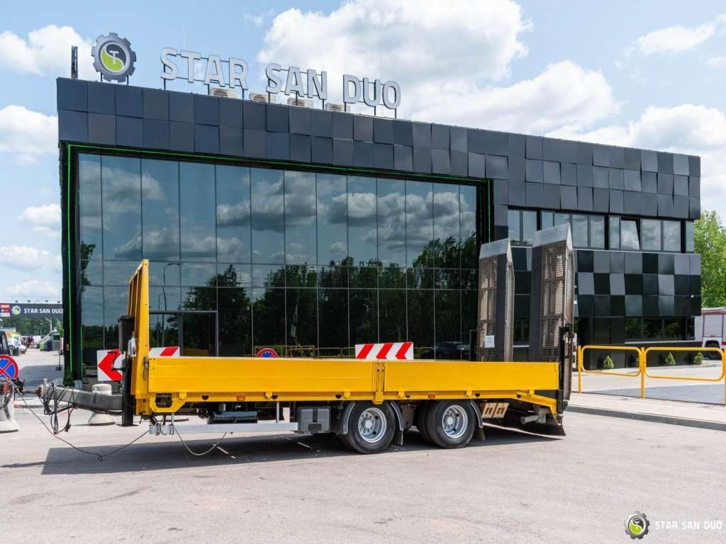 Müller-Mitteltal TAL ETUE-TA Hydraulic Ramps - קרון נגרר עם מטען נמוך: תמונה 1 Müller-Mitteltal TAL ETUE-TA Hydraulic Ramps - קרון נגרר עם מטען נמוך: תמונה 1
