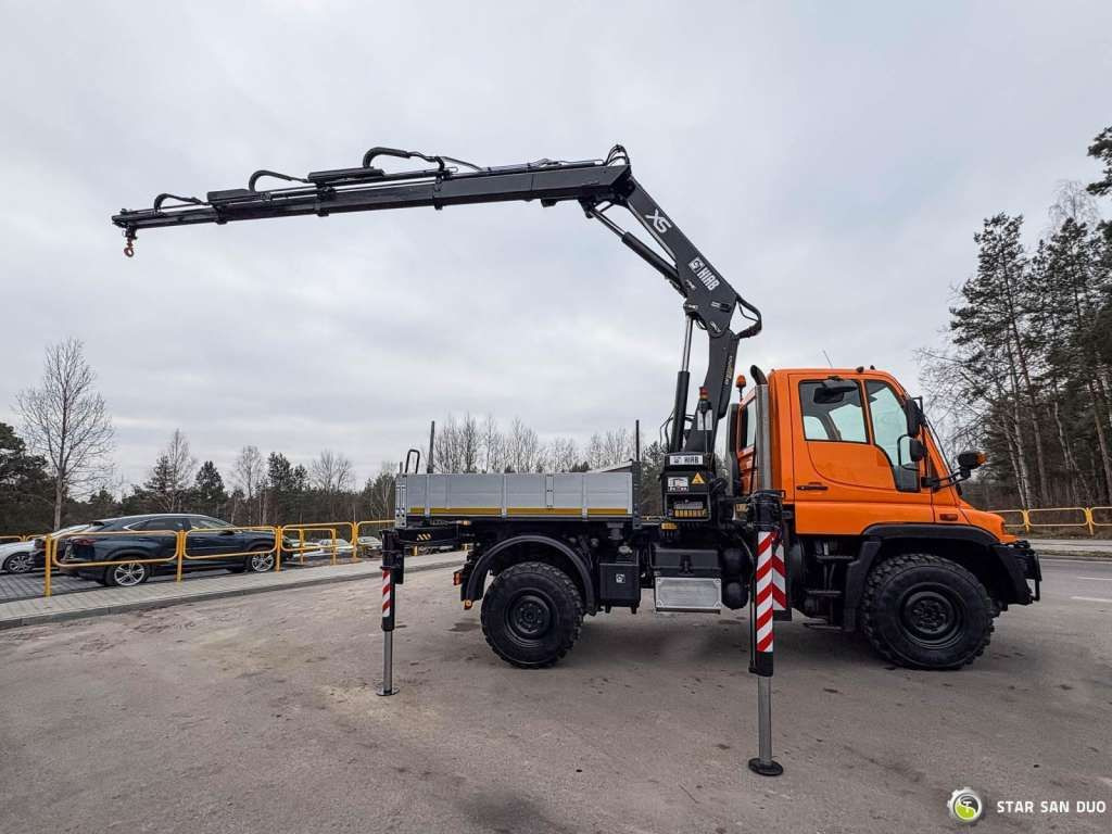 Unimog Mercedes-Benz UNIMOG U300 4x4 HIAB 122 D-3 CRANE Unimog Mercedes-Benz UNIMOG U300 4x4 HIAB 122 D-3 CRANE - משאית מנוף, משאית צד נופל/ שטוחה: תמונה 4 Unimog Mercedes-Benz UNIMOG U300 4x4 HIAB 122 D-3 CRANE Unimog Mercedes-Benz UNIMOG U300 4x4 HIAB 122 D-3 CRANE - משאית מנוף, משאית צד נופל/ שטוחה: תמונה 4