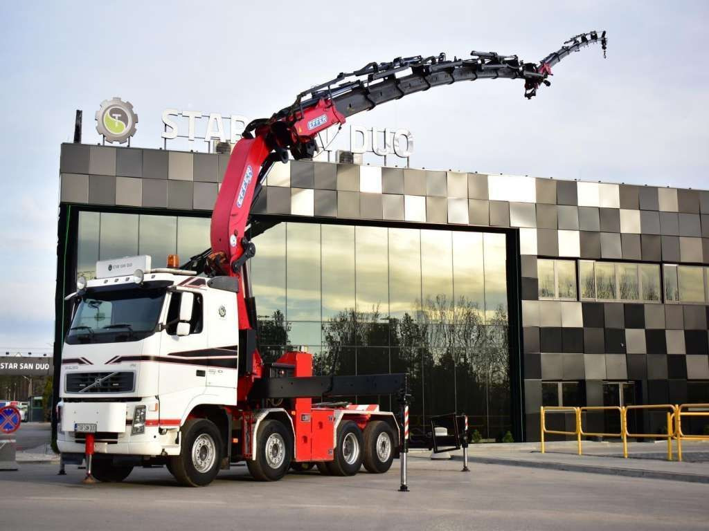 Volvo FH 520 8x2 EFFER 850 Fly Jib Winch 5th - יחידת טרקטור: תמונה 5 Volvo FH 520 8x2 EFFER 850 Fly Jib Winch 5th - יחידת טרקטור: תמונה 5