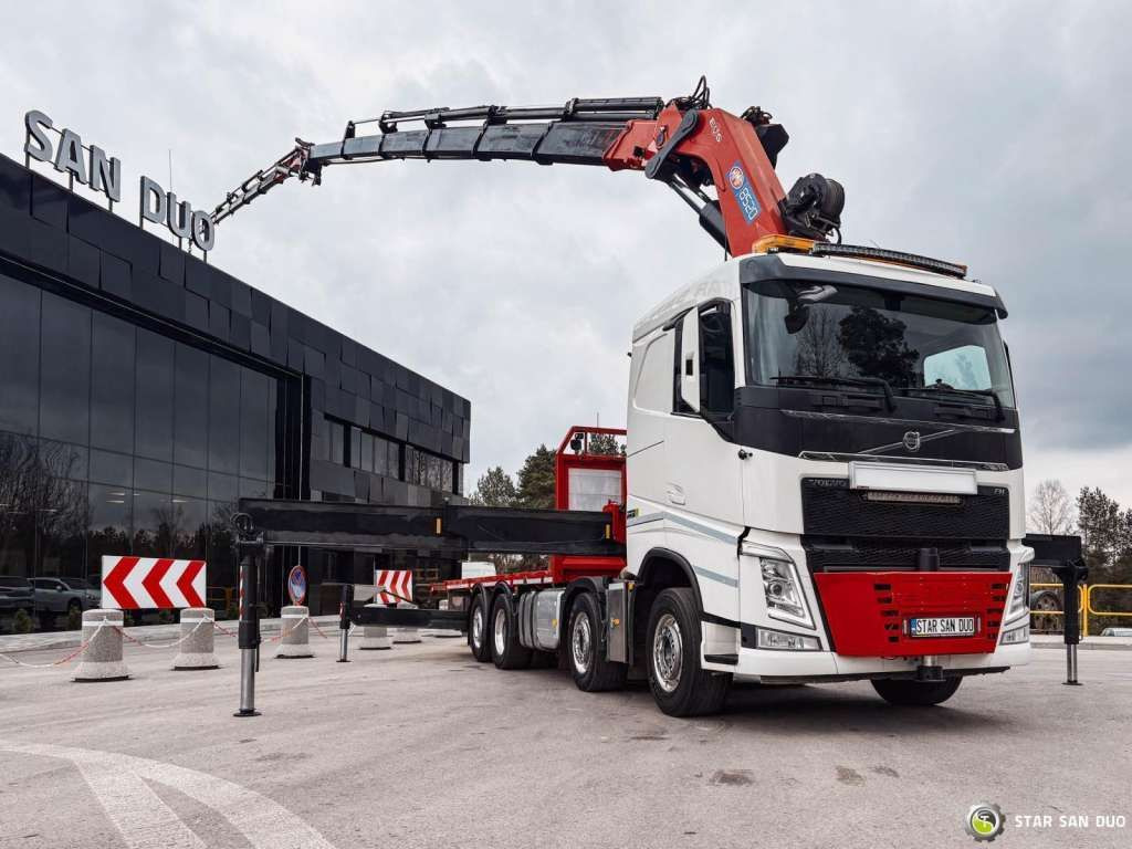 Volvo FH 550 8x2 HMF 8520 FLY JIB Winch Crane Euro 6 - משאית מנוף: תמונה 3 Volvo FH 550 8x2 HMF 8520 FLY JIB Winch Crane Euro 6 - משאית מנוף: תמונה 3