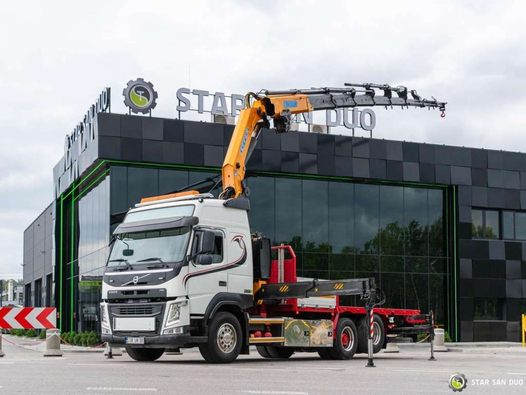 Volvo FM 450 6x2 EFFER 395/8S Euro 6 Crane Winch - משאית מנוף: תמונה 2 Volvo FM 450 6x2 EFFER 395/8S Euro 6 Crane Winch - משאית מנוף: תמונה 2