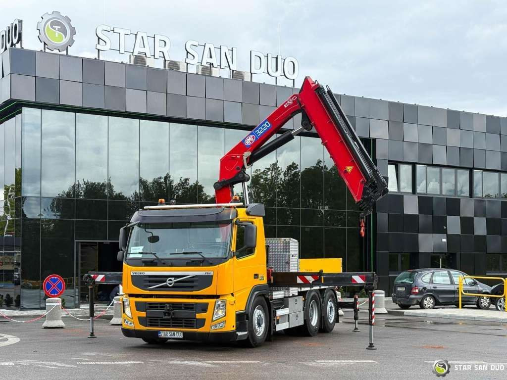 Volvo FM 460 6x4x4 HMF 3220 Crane HDS - יחידת טרקטור: תמונה 3 Volvo FM 460 6x4x4 HMF 3220 Crane HDS - יחידת טרקטור: תמונה 3