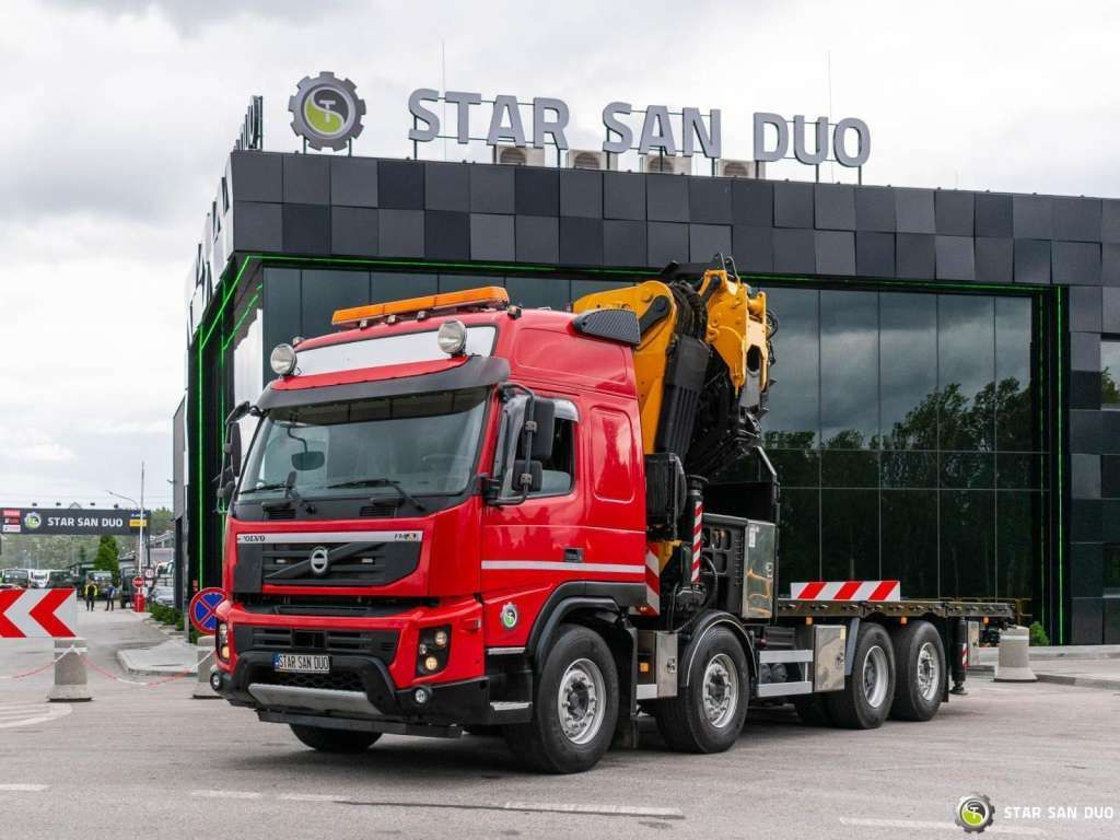 Volvo FMX 500 8x2 Effer 585 Fly Jib Winch Crane Kran - משאית מנוף: תמונה 4 Volvo FMX 500 8x2 Effer 585 Fly Jib Winch Crane Kran - משאית מנוף: תמונה 4
