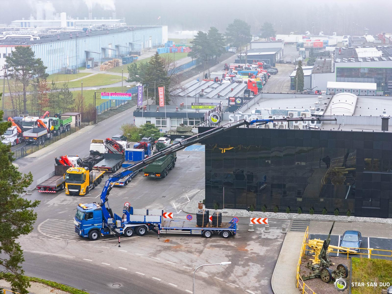 - משאית מנוף: תמונה 4 - משאית מנוף: תמונה 4