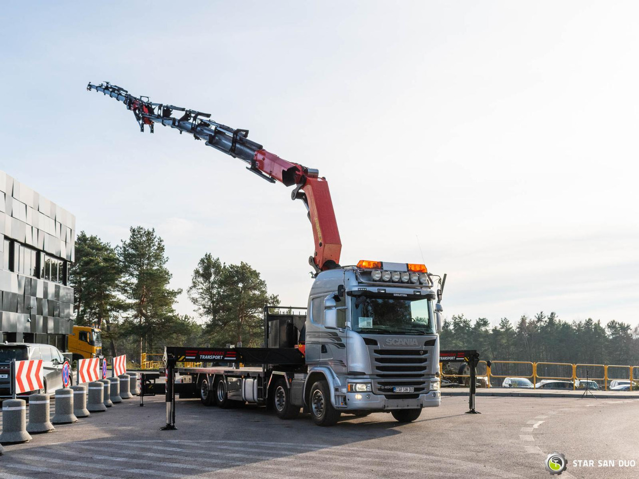 - משאית מנוף: תמונה 2 - משאית מנוף: תמונה 2