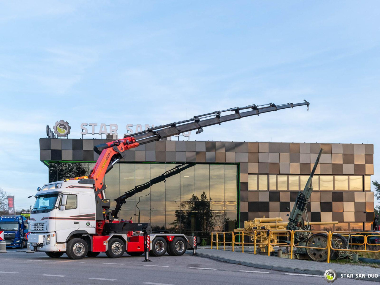 - יחידת טרקטור: תמונה 4 - יחידת טרקטור: תמונה 4