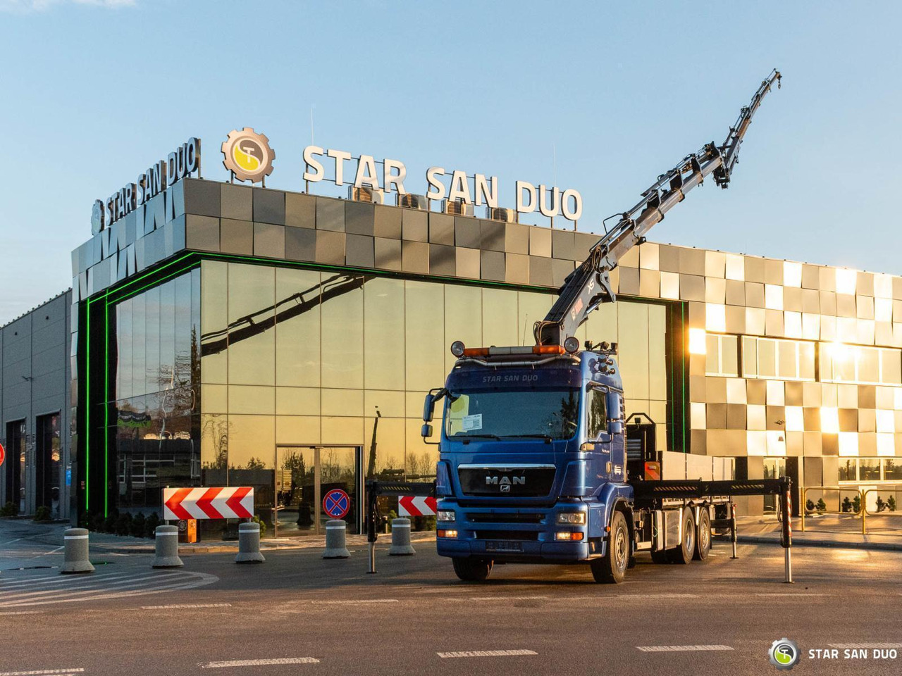 - משאית מנוף: תמונה 5 - משאית מנוף: תמונה 5