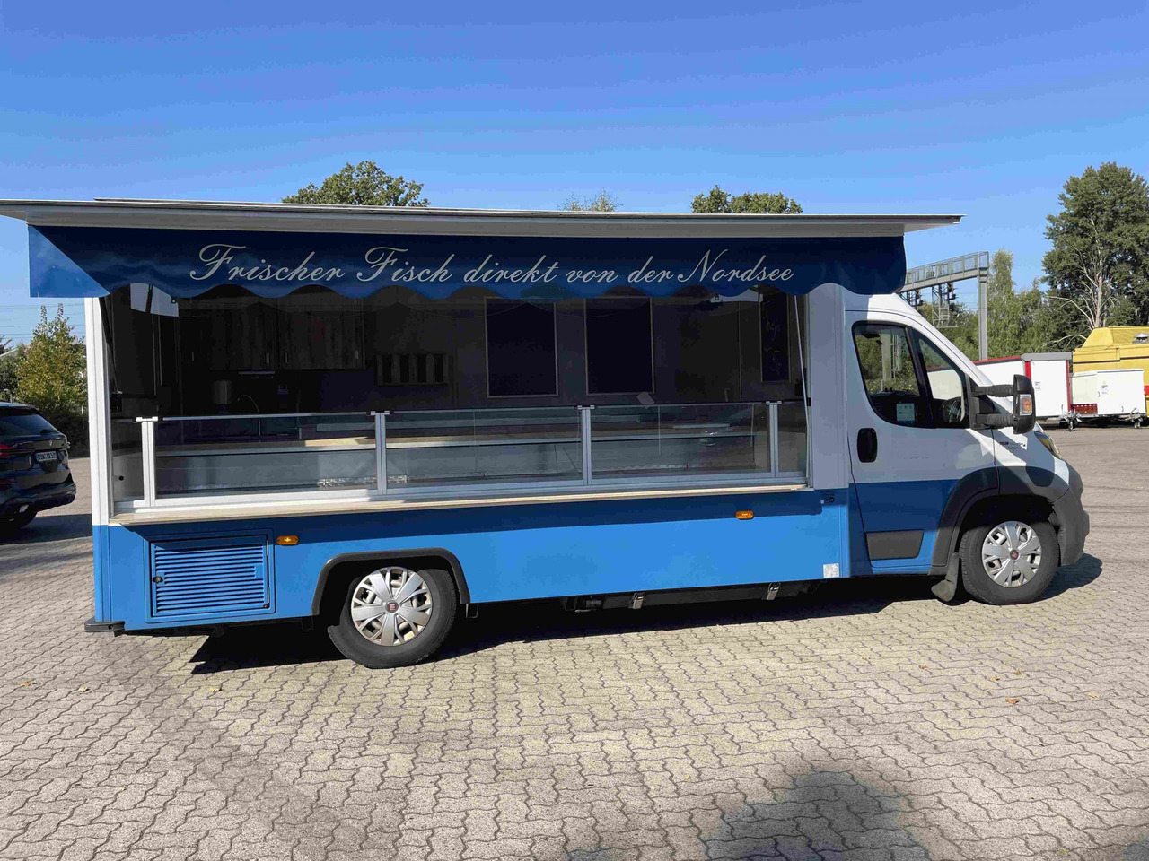 Wochenmarktmobil BORCO HÖHNS - משאית ממכר: תמונה 1 Wochenmarktmobil BORCO HÖHNS - משאית ממכר: תמונה 1