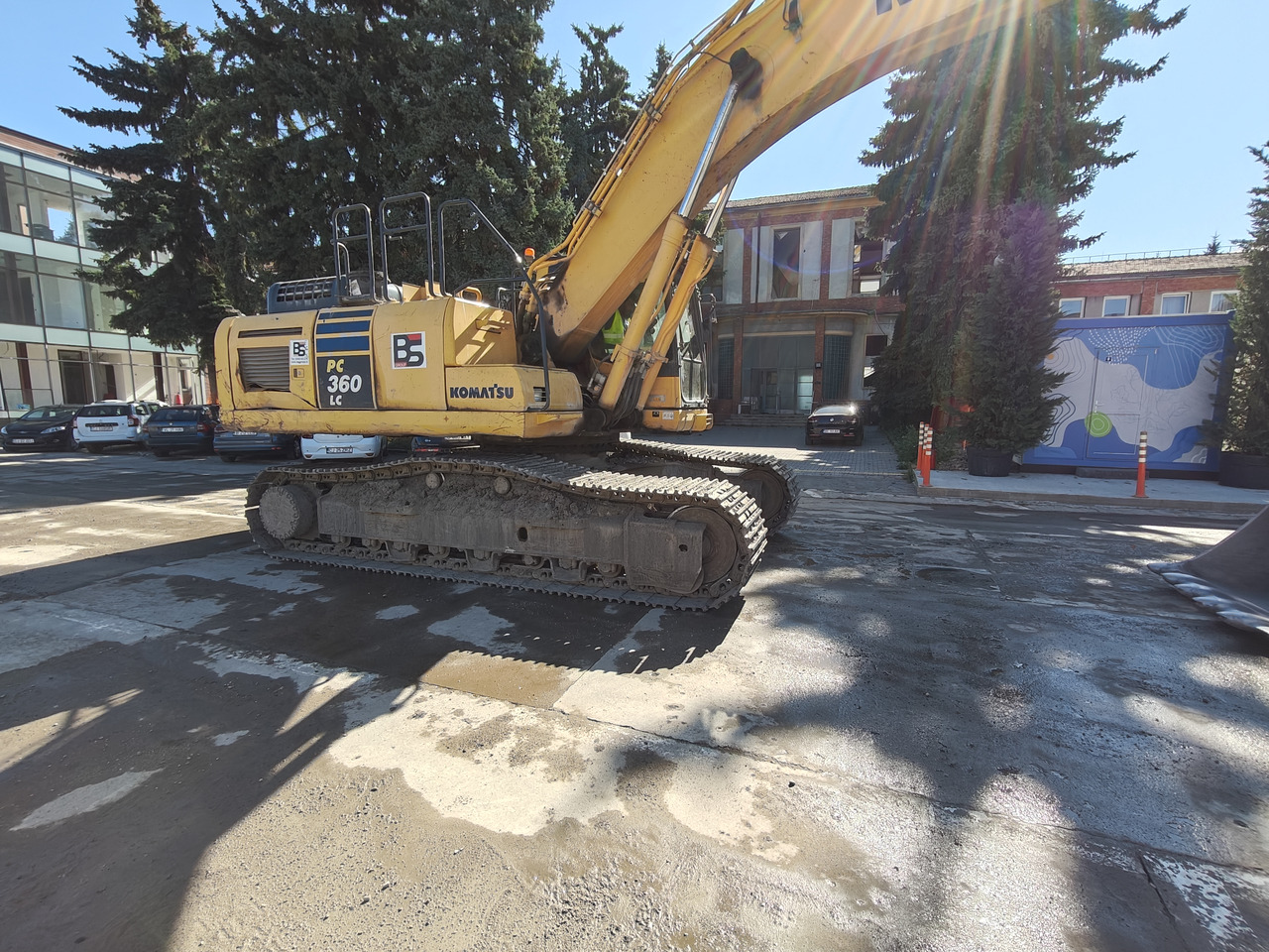 KOMATSU PC 360 LC - 10 - מחפר: תמונה 2 KOMATSU PC 360 LC - 10 - מחפר: תמונה 2