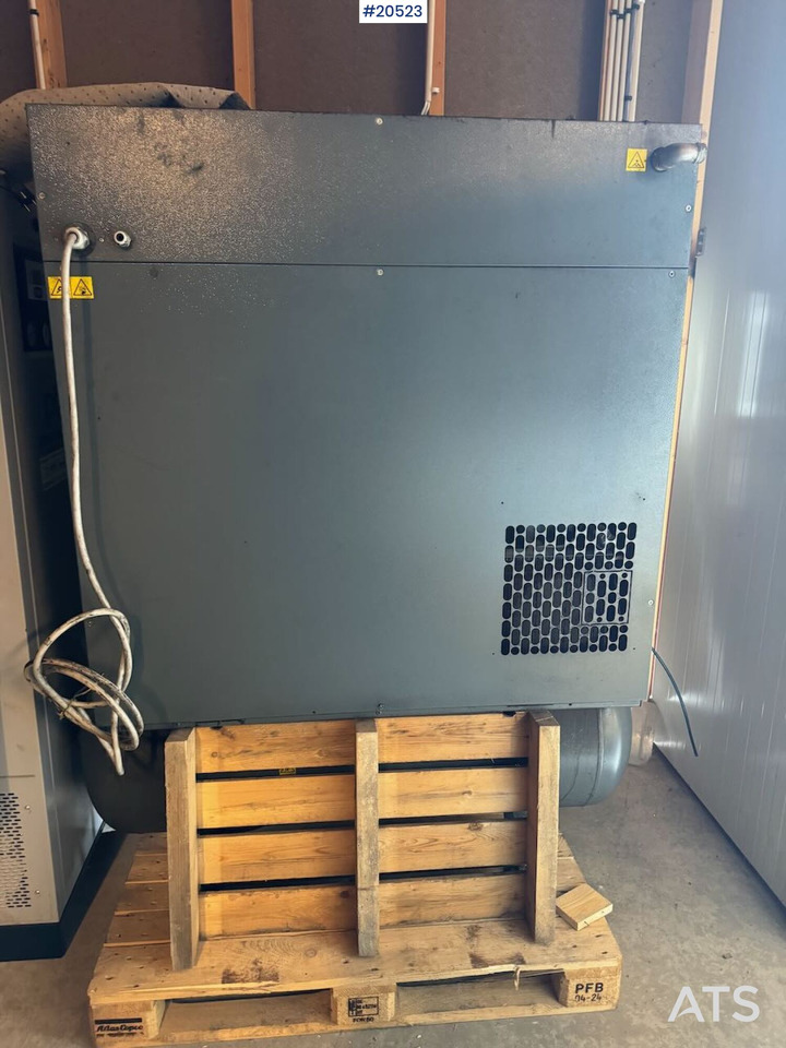 Atlas Copco GA5FF - מכונת בנייה: תמונה 1 Atlas Copco GA5FF - מכונת בנייה: תמונה 1