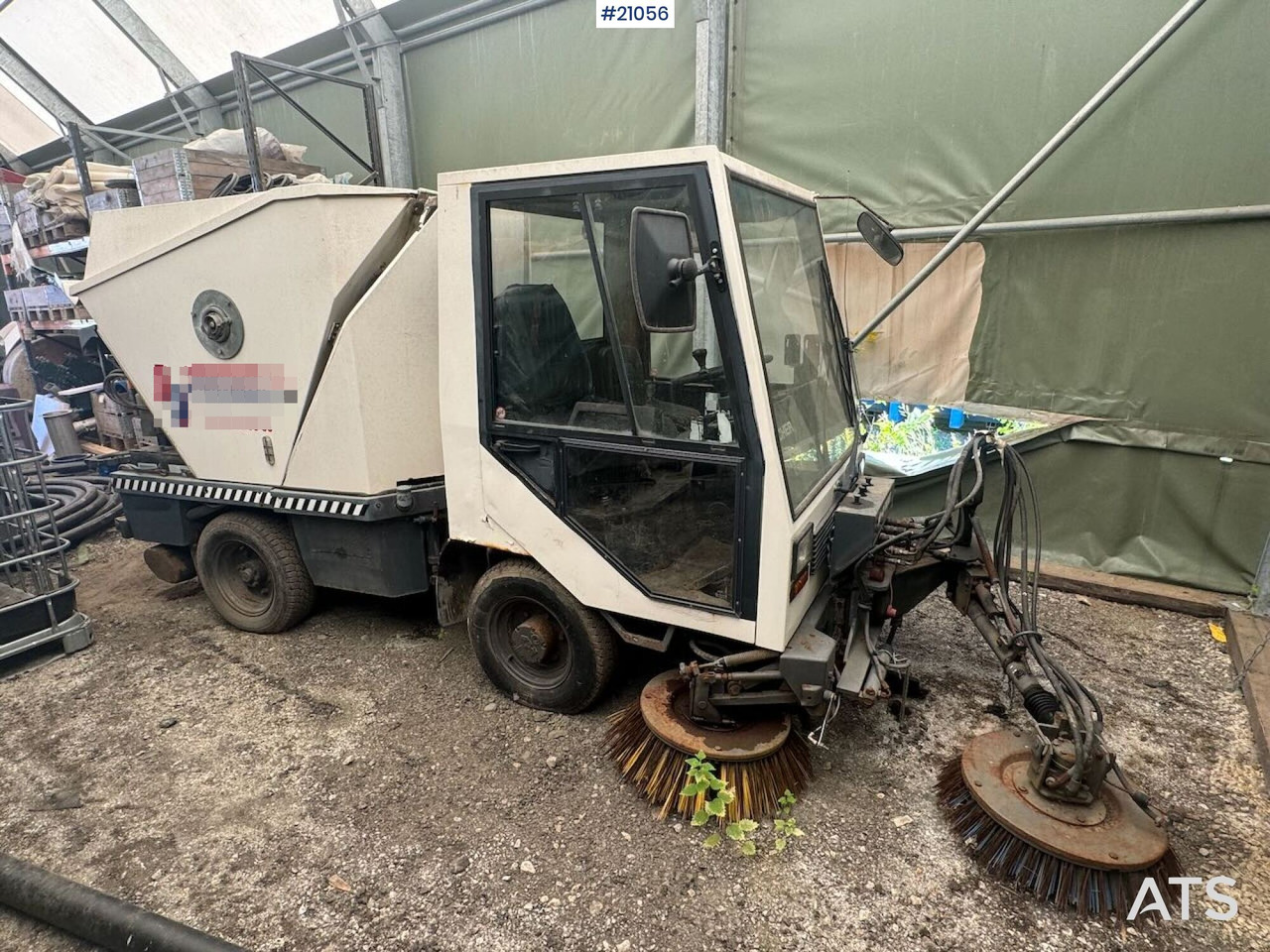 Bucher K-1700 - מטאטא כבישים: תמונה 5 Bucher K-1700 - מטאטא כבישים: תמונה 5