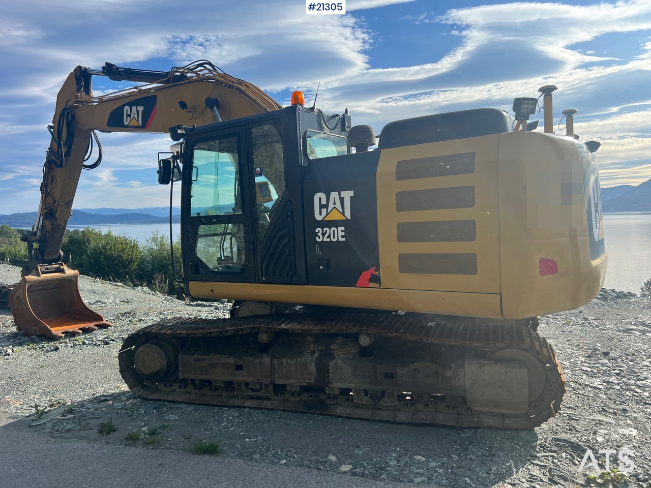 מחפר סורק CAT 320 EL: תמונה 13