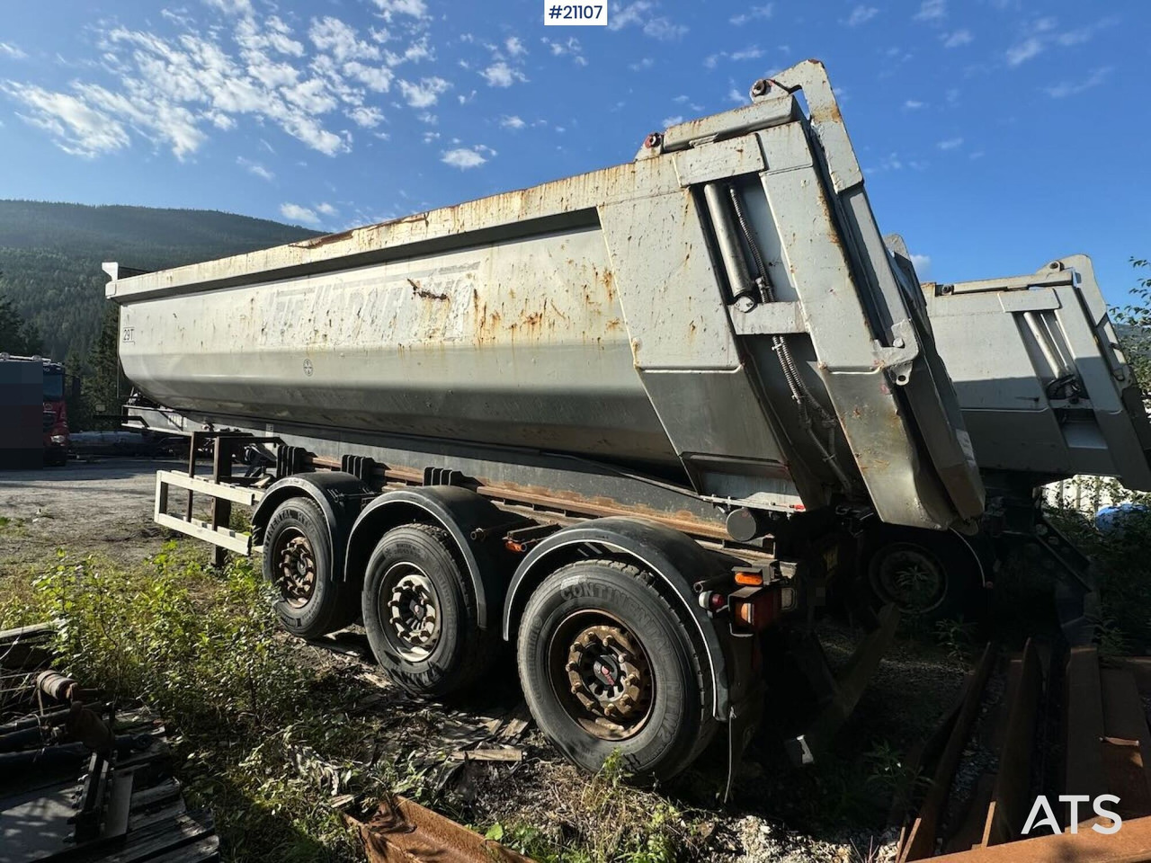 Carnehl Tippsemi - סמיטריילר עם מזהיר: תמונה 4 Carnehl Tippsemi - סמיטריילר עם מזהיר: תמונה 4