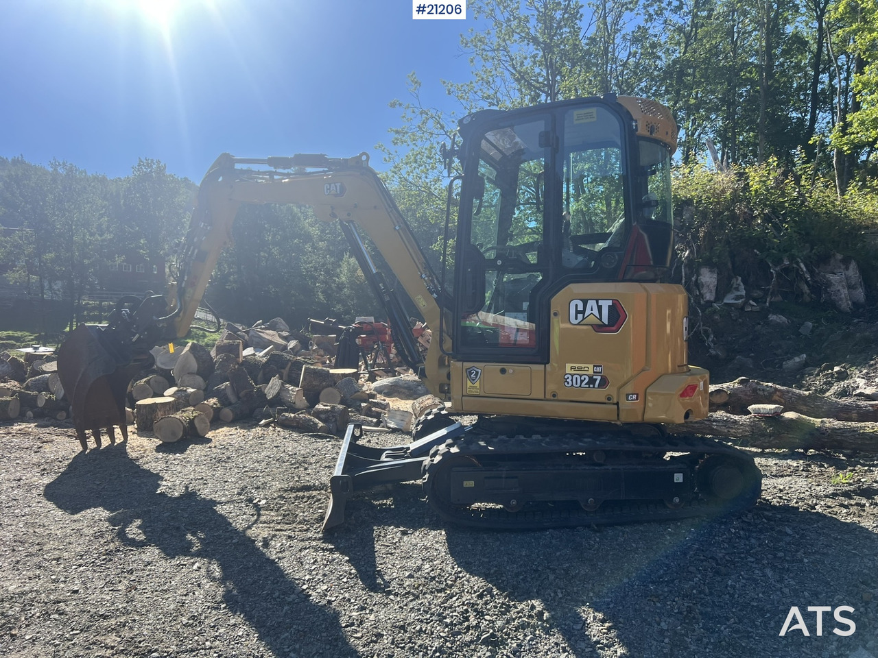Caterpillar 302.7 CR - מיני מחפר: תמונה 4 Caterpillar 302.7 CR - מיני מחפר: תמונה 4