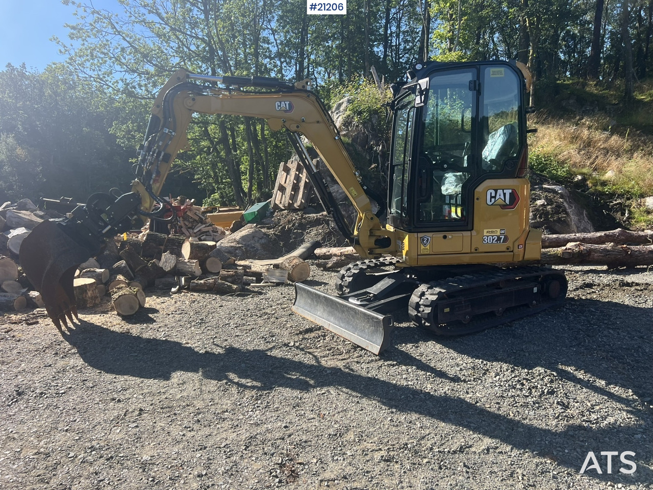 Caterpillar 302.7 CR - מיני מחפר: תמונה 5 Caterpillar 302.7 CR - מיני מחפר: תמונה 5