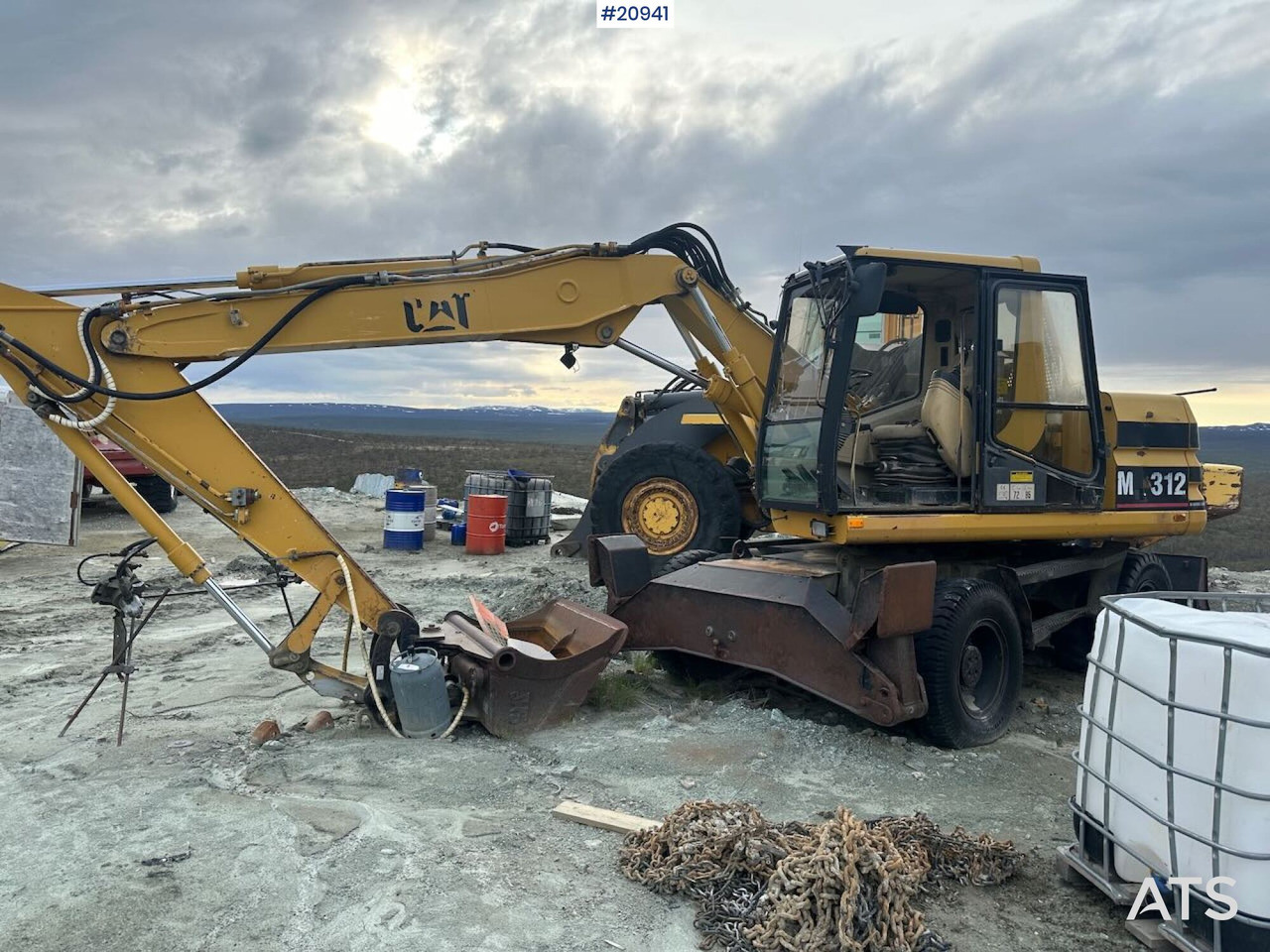 Caterpillar 312 - מחפר גלגלים: תמונה 2 Caterpillar 312 - מחפר גלגלים: תמונה 2