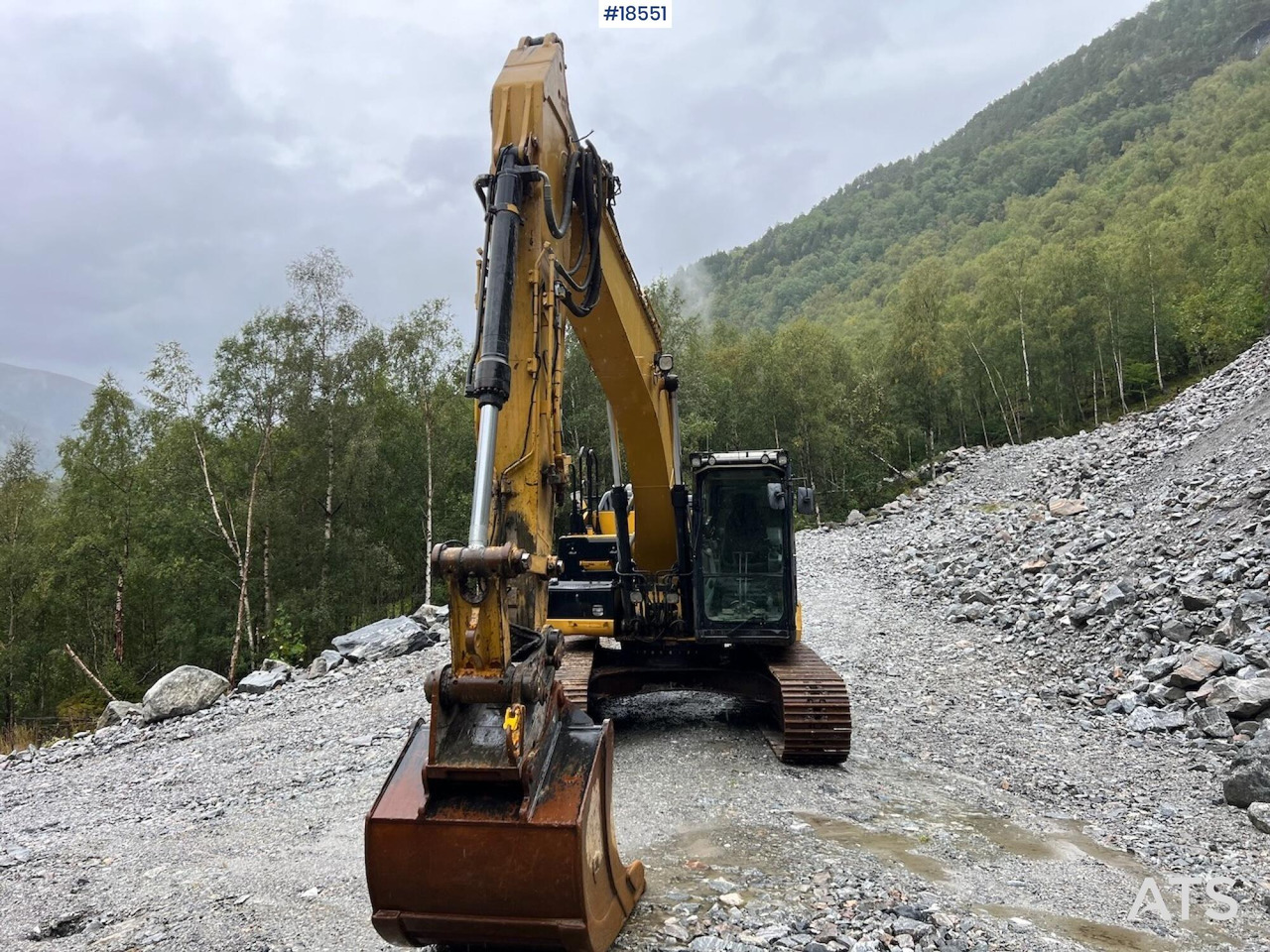 Caterpillar 320E - מחפר סורק: תמונה 4 Caterpillar 320E - מחפר סורק: תמונה 4