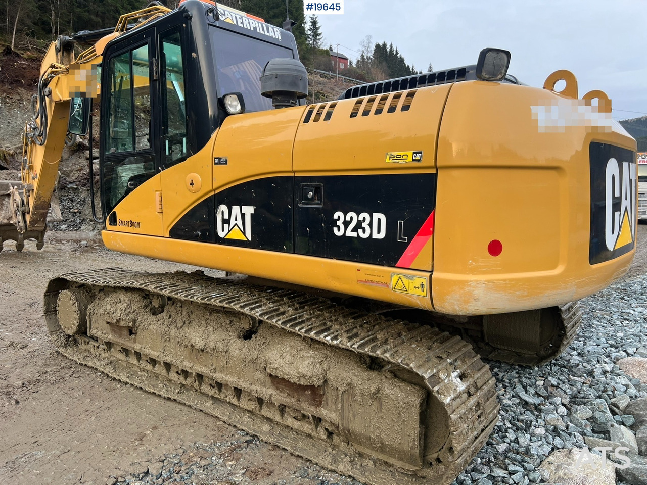 Caterpillar 323D - מחפר: תמונה 2 Caterpillar 323D - מחפר: תמונה 2