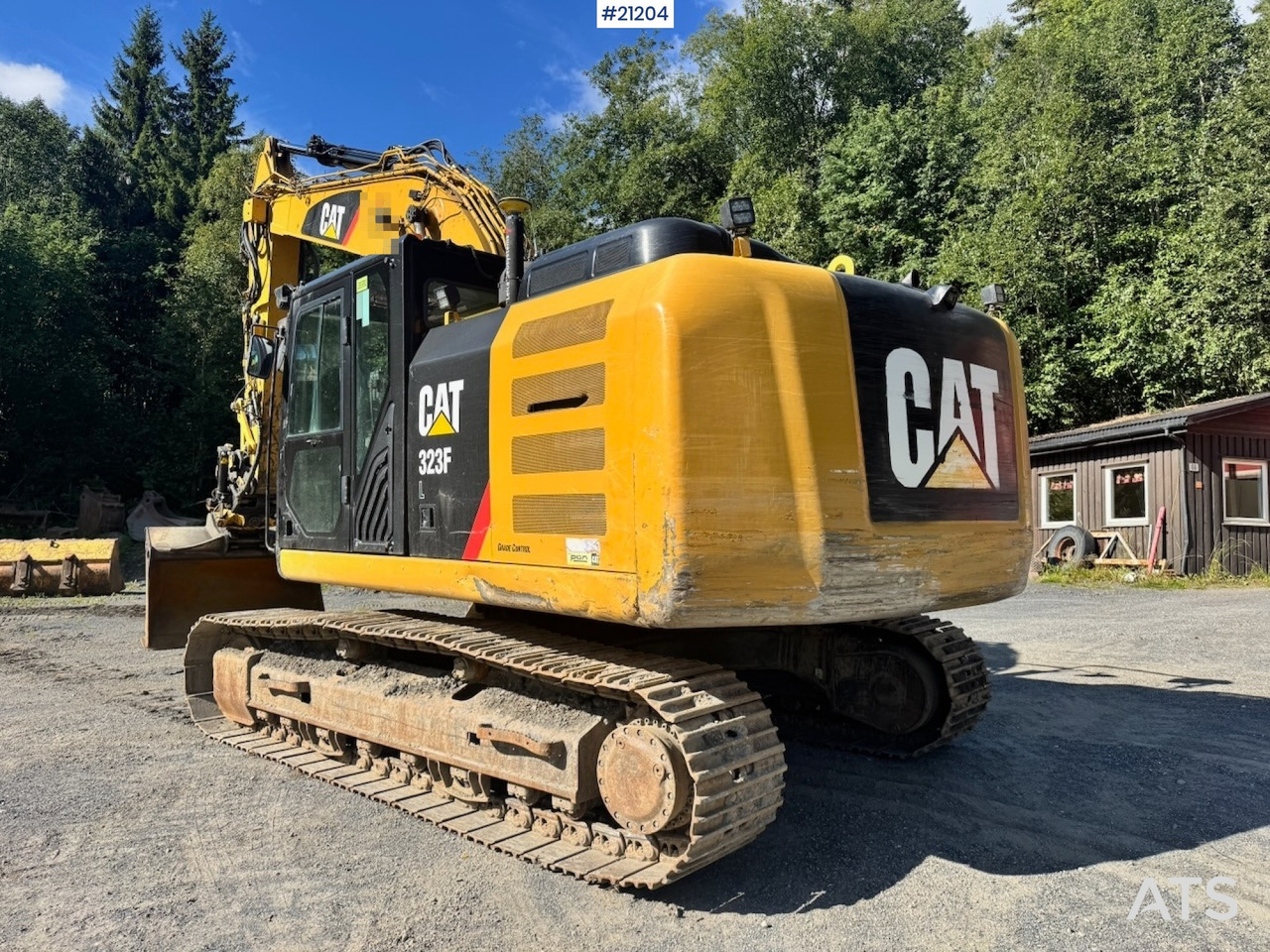Caterpillar 323FL - מחפר סורק: תמונה 5 Caterpillar 323FL - מחפר סורק: תמונה 5