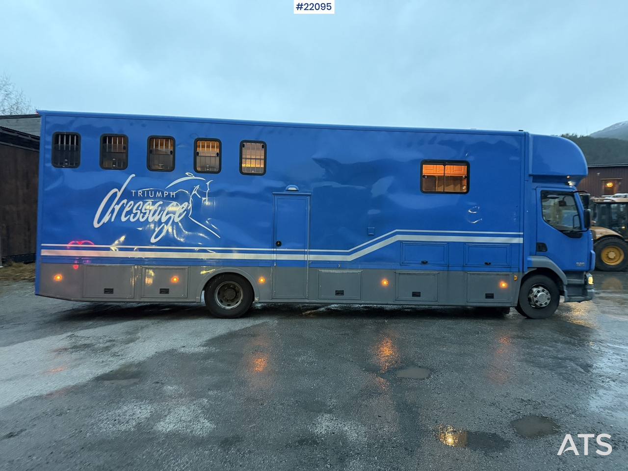 DAF Fa 55 4x2 hestebil m/ plass til 5 hester se video - משאית סוסים: תמונה 4 DAF Fa 55 4x2 hestebil m/ plass til 5 hester se video - משאית סוסים: תמונה 4