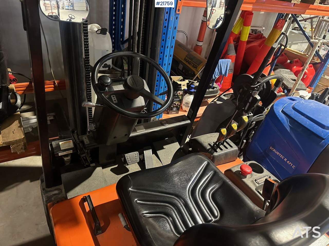 Daewoo B20T truck m/ 4,5 m løftehøyde - סמיטריילר עם מטען נמוך: תמונה 3 Daewoo B20T truck m/ 4,5 m løftehøyde - סמיטריילר עם מטען נמוך: תמונה 3