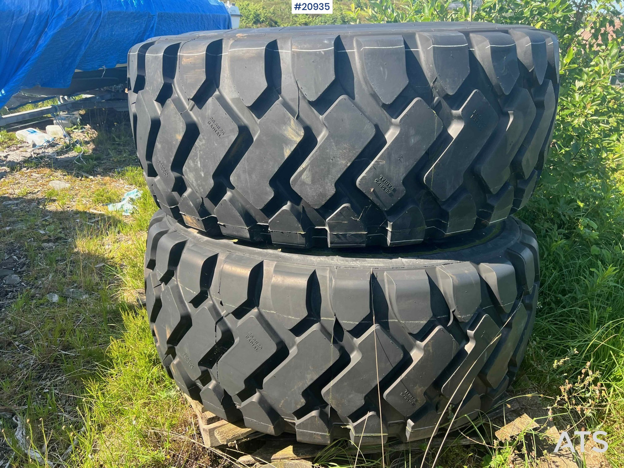 Dekk Til Moxy dumper - חבילת גלגלים וצמיגים עבור מכונת בנייה: תמונה 2 Dekk Til Moxy dumper - חבילת גלגלים וצמיגים עבור מכונת בנייה: תמונה 2