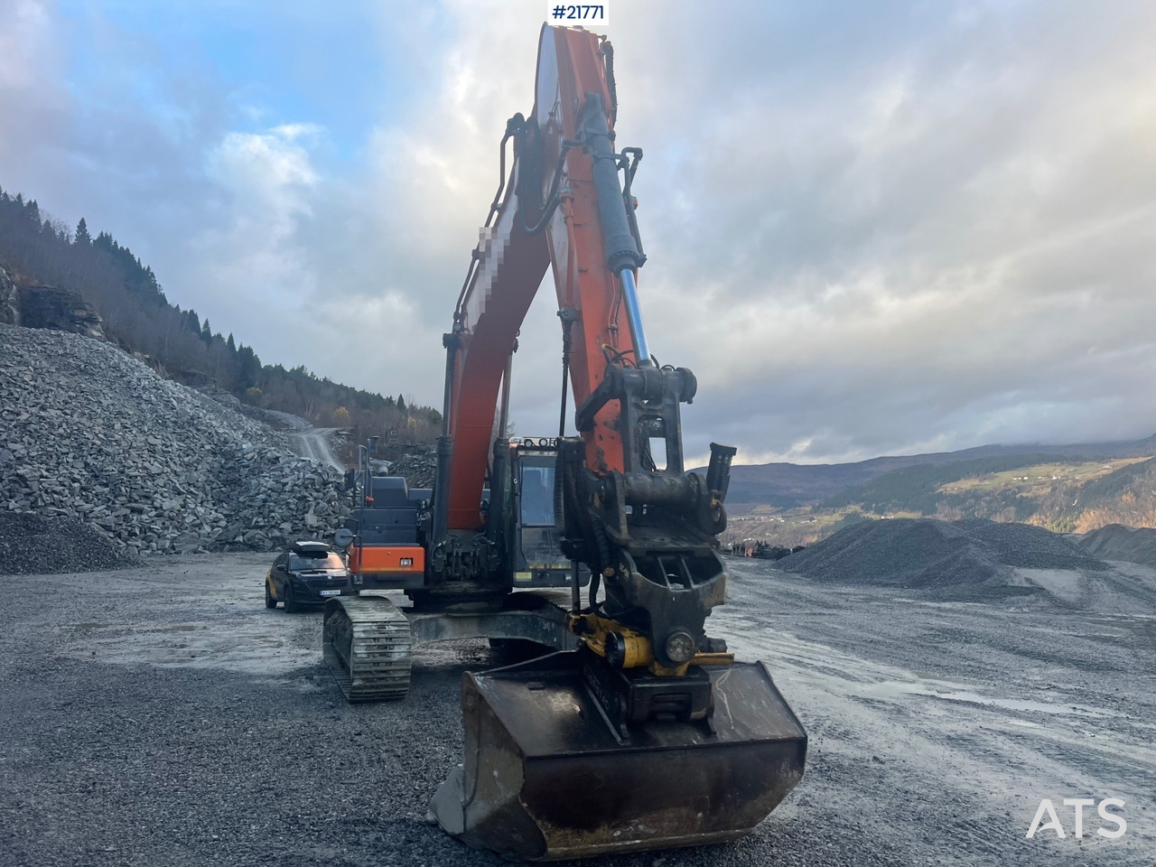 Doosan Dx300lc-5 Gravemaskin m/ rototilt og pusseskuffe - מחפר: תמונה 4 Doosan Dx300lc-5 Gravemaskin m/ rototilt og pusseskuffe - מחפר: תמונה 4