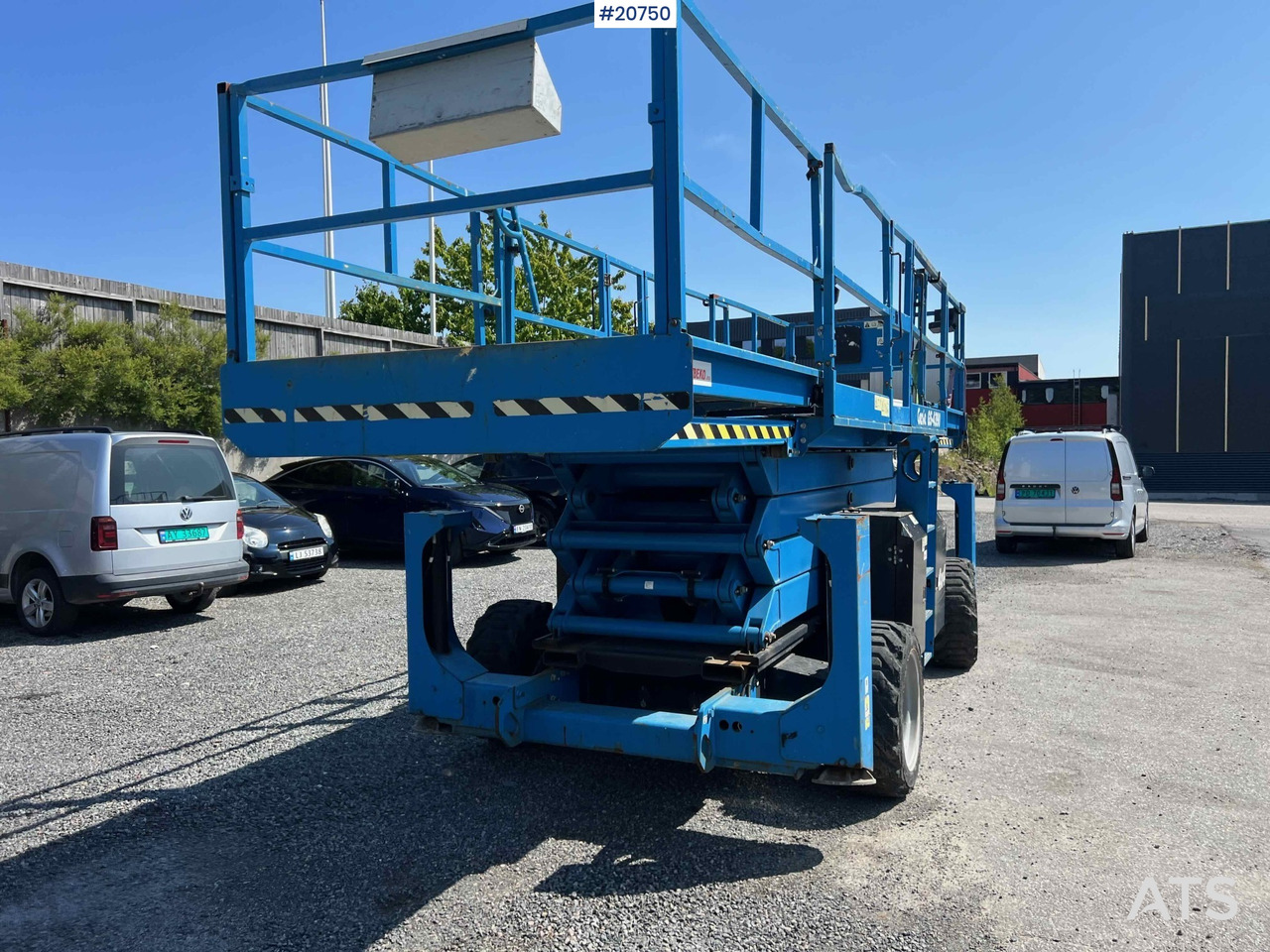 מעלית מספריים Genie GS4390: תמונה 8